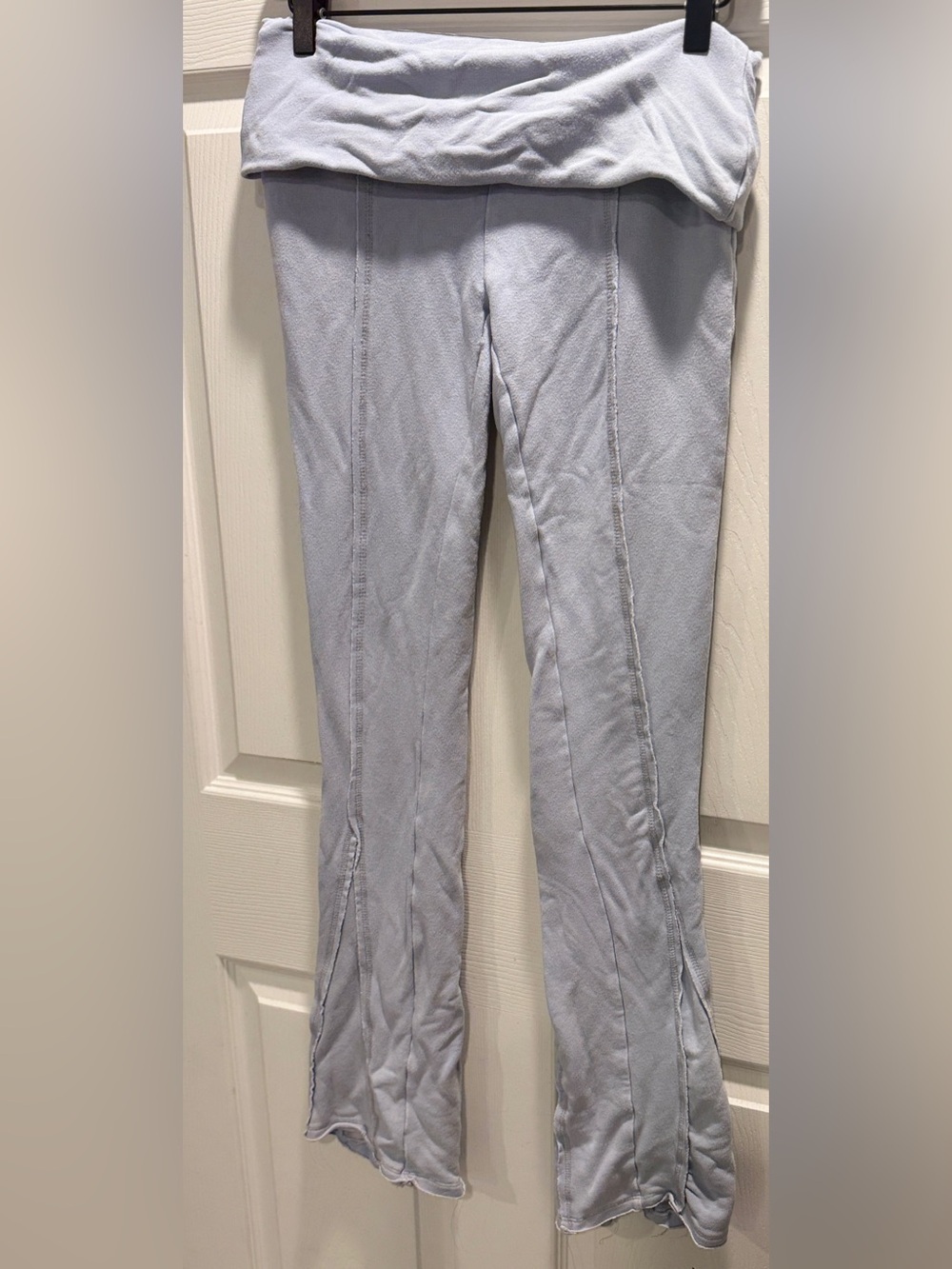 Out From Under Gray Foldover Flare Leggings Pants Size Small - Picture 3 of 9